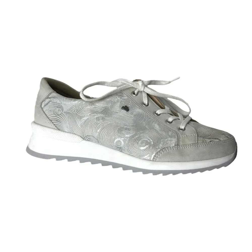 Finn Comfort Womens 6.5 Silver Swirl Leather Lace Up Walking Sneakers Germany